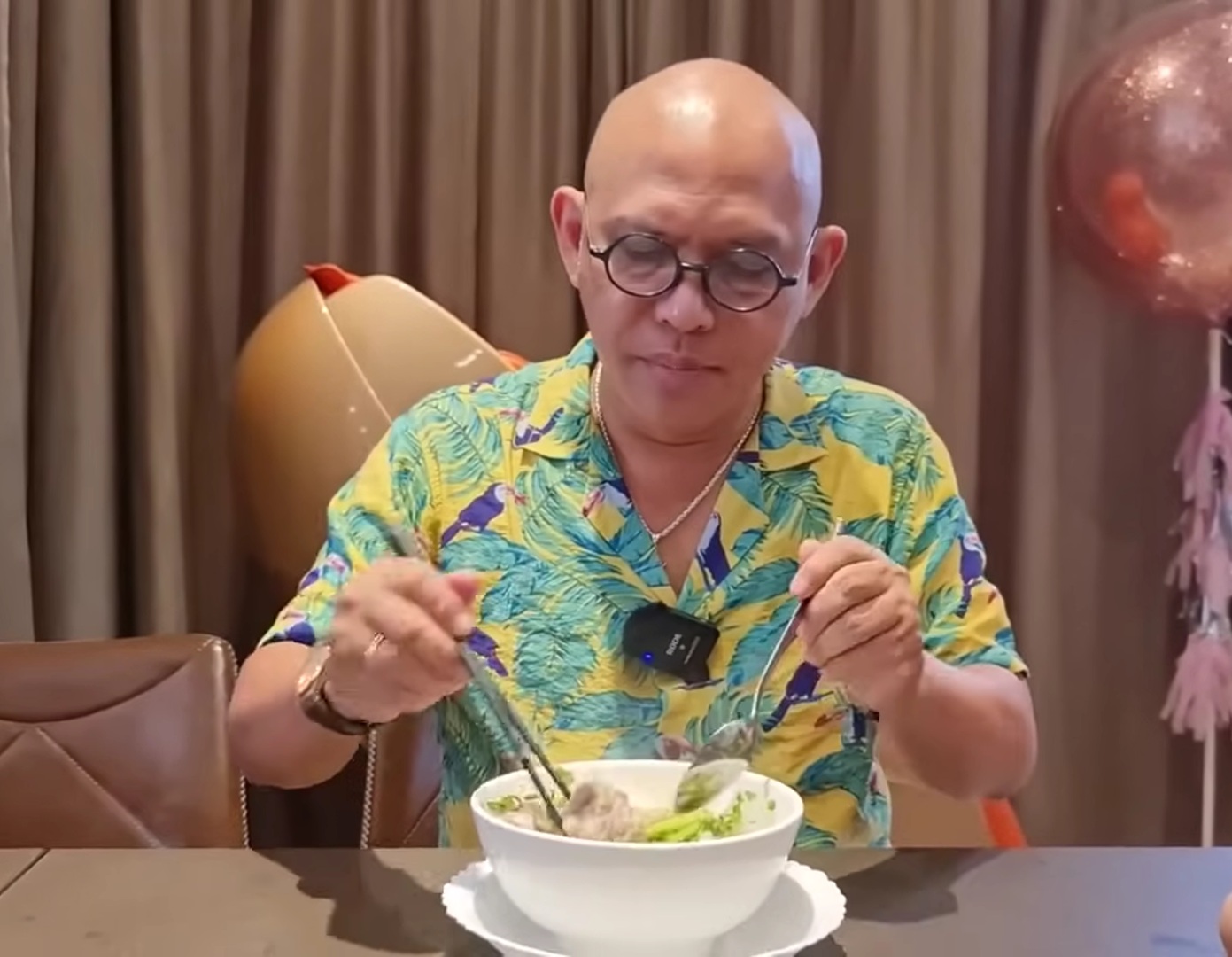 Trùm Điền Quân Color Man về biệt thự tại TP.HCM làm một việc cho vợ con sau phá sản- Ảnh 2. Trùm Điền Quân Color Man về biệt thự tại TP.HCM làm một việc cho vợ con sau phá sản- Ảnh 2.