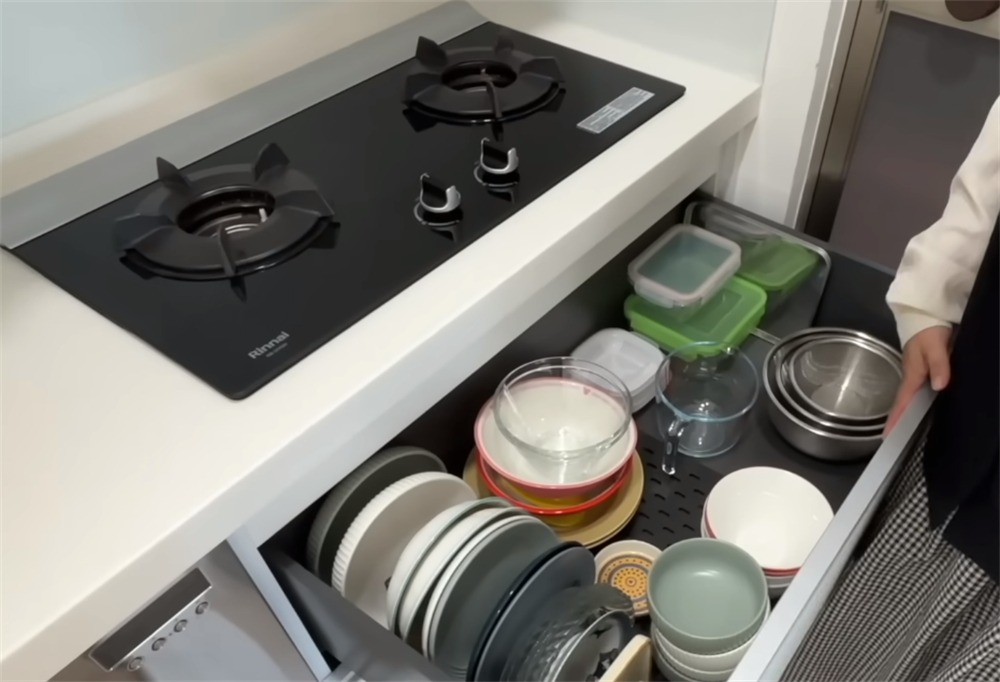 Trố mắt trước căn hộ tinh tươm của người phụ nữ trung niên: Trố mắt trước căn hộ tinh tươm của người phụ nữ trung niên: