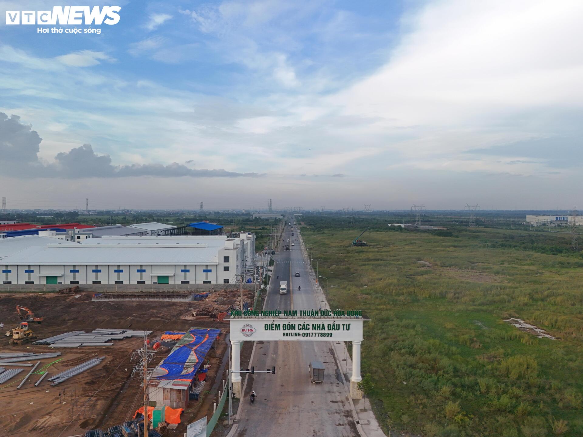 Cận cảnh đường nghìn tỷ kết nối giao thông Tây Ninh với TP.HCM- Ảnh 11. Cận cảnh đường nghìn tỷ kết nối giao thông Tây Ninh với TP.HCM- Ảnh 11.