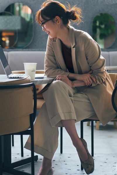 Trung niên đi làm dưới trướng sếp trẻ, tôi thấm thía: Bài học sinh tồn chốn công sở gói gọn trong 3 điều này!- Ảnh 1. Trung niên đi làm dưới trướng sếp trẻ, tôi thấm thía: Bài học sinh tồn chốn công sở gói gọn trong 3 điều này!- Ảnh 1.