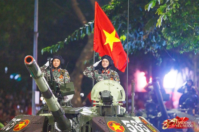 Lời chào đầu tiên của buổi sáng Tết Độc Lập: “Xin chúc sức khoẻ bà con nha”- Ảnh 24. Lời chào đầu tiên của buổi sáng Tết Độc Lập: “Xin chúc sức khoẻ bà con nha”- Ảnh 24.