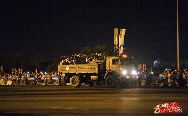 Lời chào đầu tiên của buổi sáng Tết Độc Lập: “Xin chúc sức khoẻ bà con nha”- Ảnh 43. Lời chào đầu tiên của buổi sáng Tết Độc Lập: “Xin chúc sức khoẻ bà con nha”- Ảnh 43.