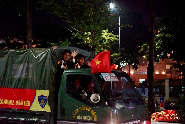 Lời chào đầu tiên của buổi sáng Tết Độc Lập: “Xin chúc sức khoẻ bà con nha”- Ảnh 9. Lời chào đầu tiên của buổi sáng Tết Độc Lập: “Xin chúc sức khoẻ bà con nha”- Ảnh 9.