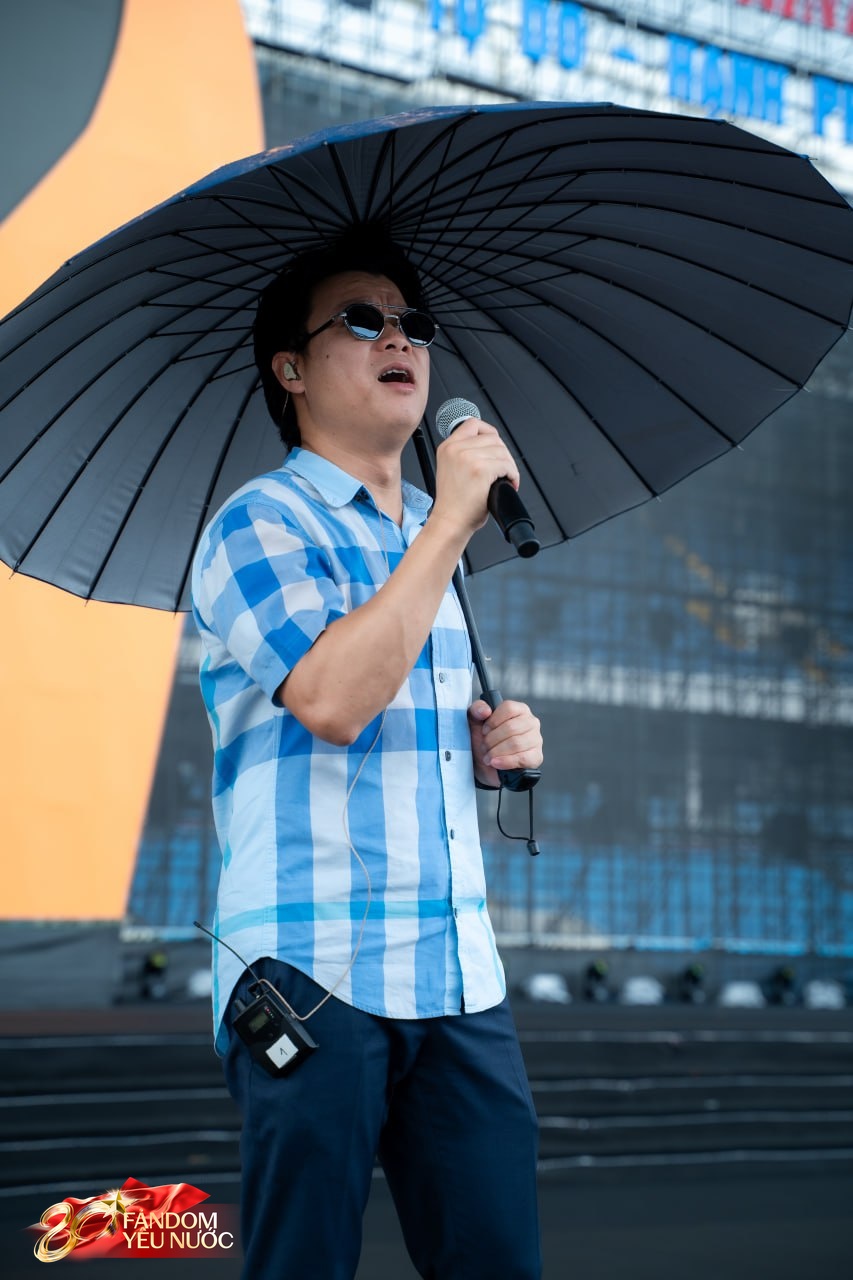 Tổng duyệt Concert Quốc Gia ngày 1/9: Mỹ Tâm xuất hiện nổi bần bật, Quán quân Rap Việt có hành động tinh tế với đàn chị- Ảnh 7.