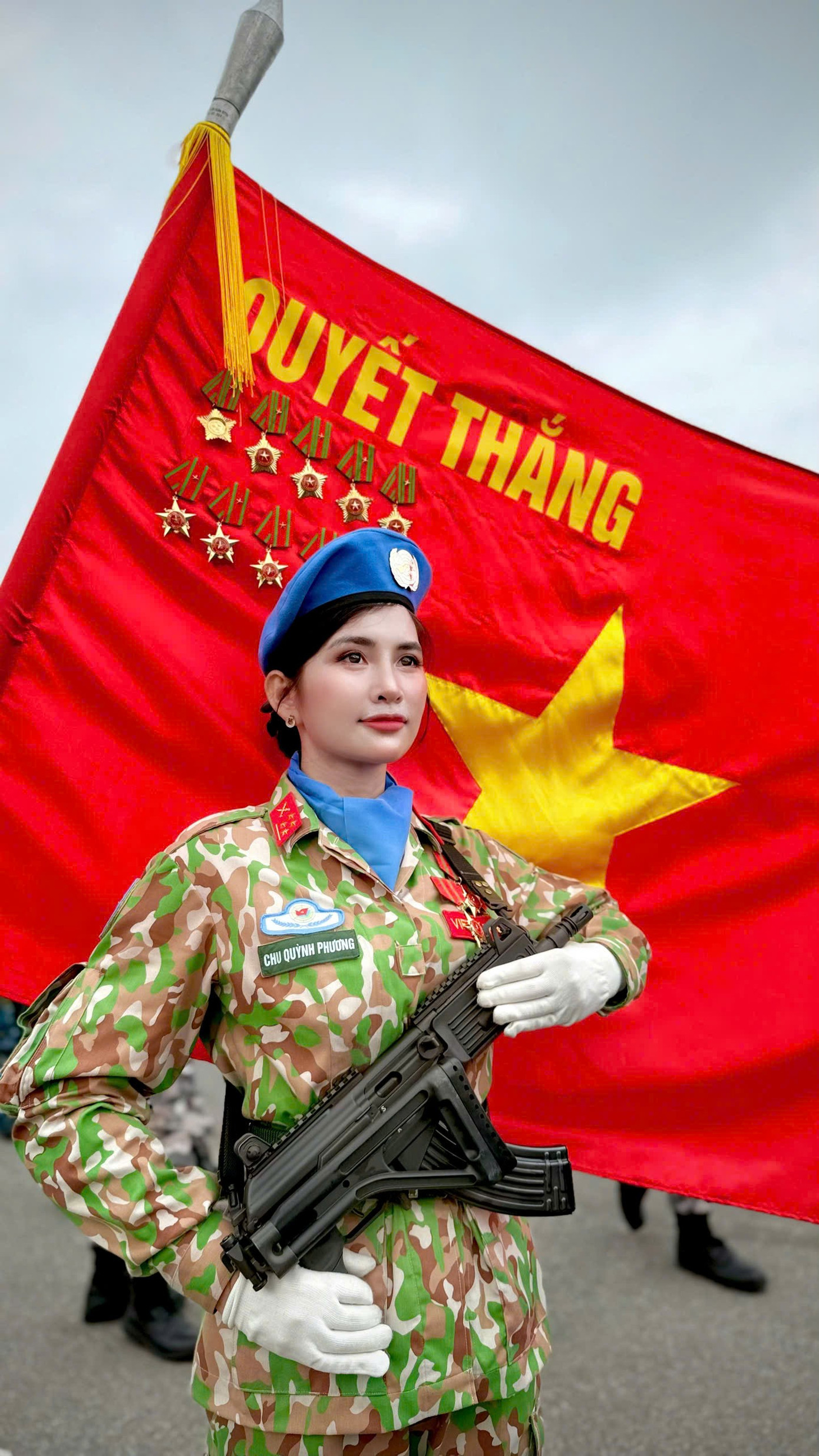 Nữ trung úy nhà 3 đời tham gia diễu binh- Ảnh 4. Nữ trung úy nhà 3 đời tham gia diễu binh- Ảnh 4.