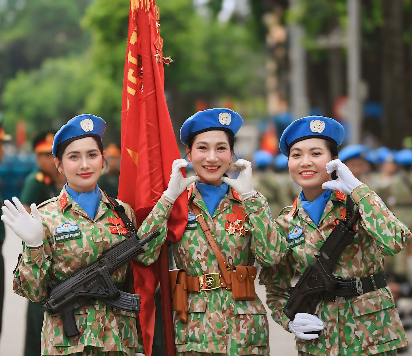 Nữ trung úy nhà 3 đời tham gia diễu binh- Ảnh 2. Nữ trung úy nhà 3 đời tham gia diễu binh- Ảnh 2.