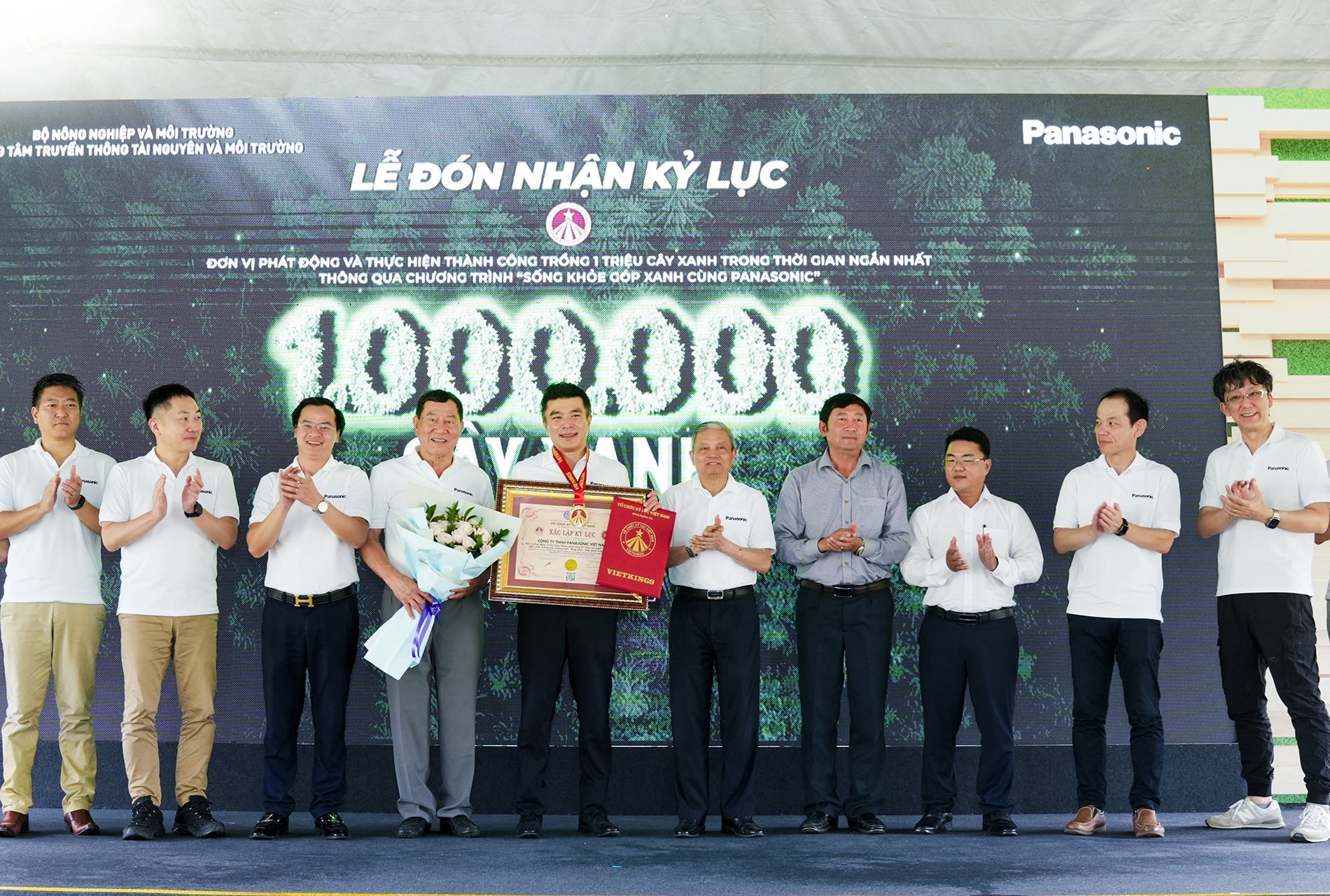 Panasonic khởi động “sống khoẻ góp xanh 2025”, tiếp nối hành trình triệu cây xanh- Ảnh 2. Panasonic khởi động “sống khoẻ góp xanh 2025”, tiếp nối hành trình triệu cây xanh- Ảnh 2.