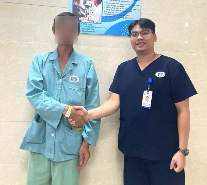 Người đàn ông mắc "hội chứng liệt đêm thứ 7"- Ảnh 3. Người đàn ông mắc "hội chứng liệt đêm thứ 7"- Ảnh 3.