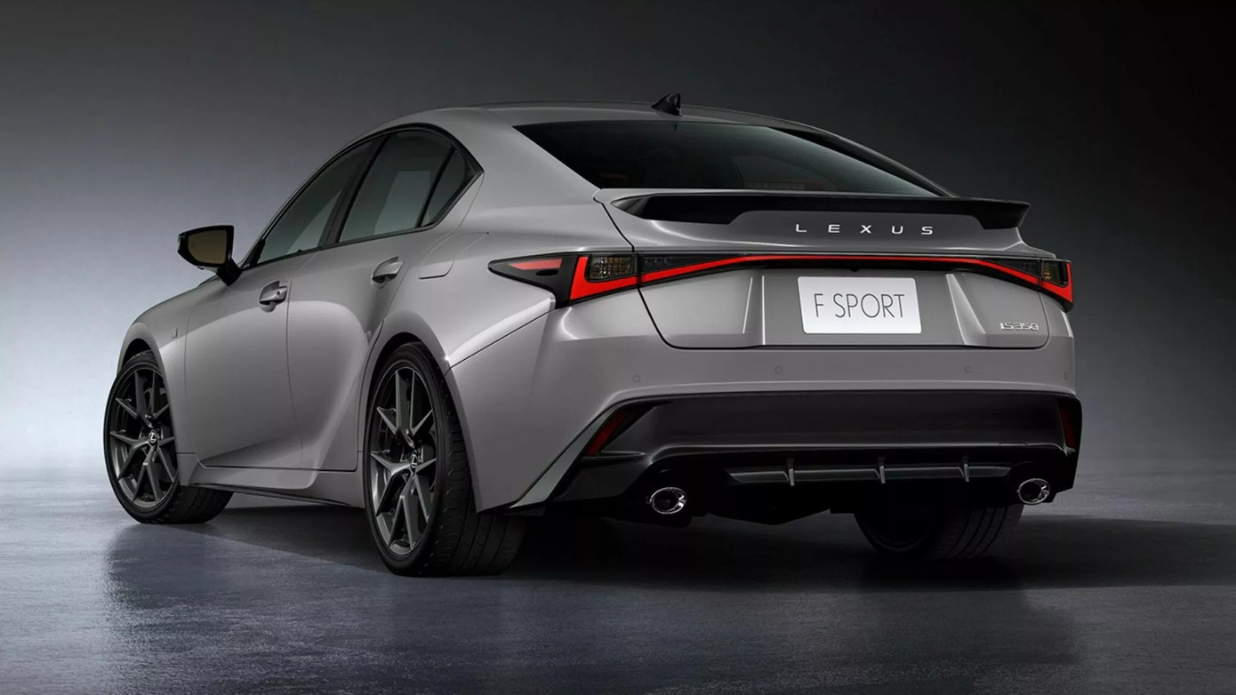 Lexus làm mới dòng sedan cỡ nhỏ- Ảnh 2. Lexus làm mới dòng sedan cỡ nhỏ- Ảnh 2.