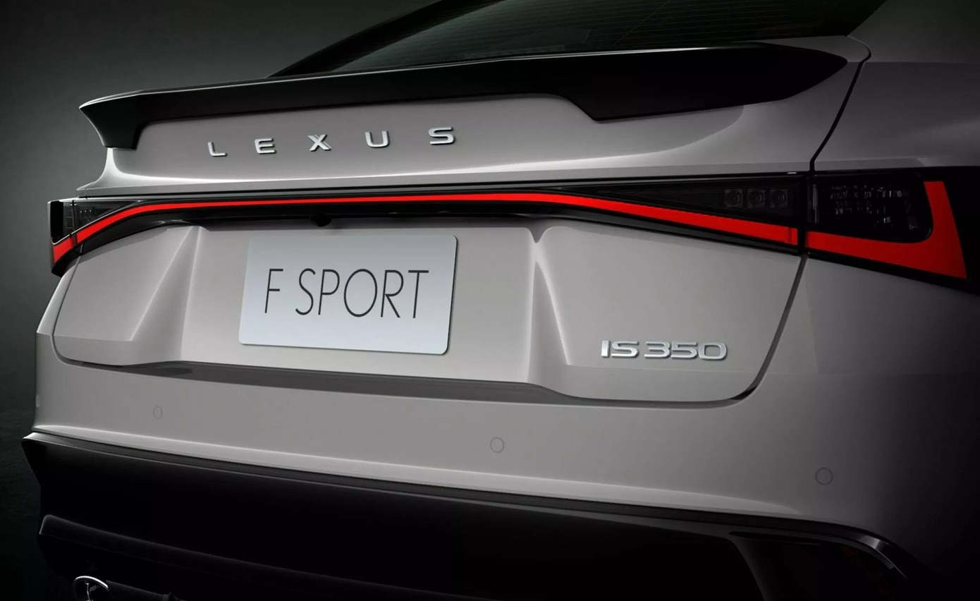 Lexus làm mới dòng sedan cỡ nhỏ- Ảnh 9. Lexus làm mới dòng sedan cỡ nhỏ- Ảnh 9.