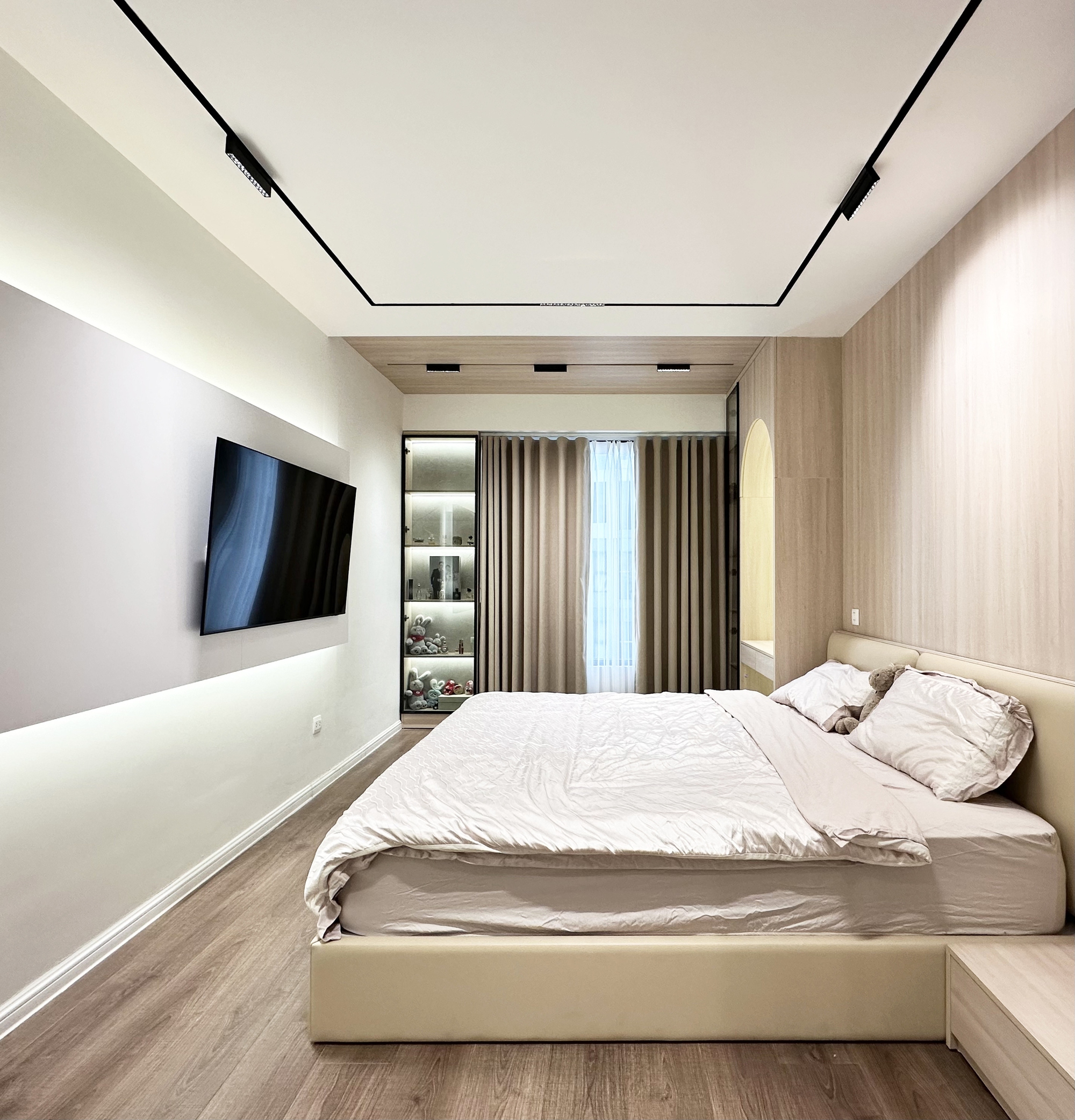 Căn hộ 80m² của vợ chồng trẻ ở Hà Nội: Gọn gàng, hiện đại và "chanh sả" chẳng kém homestay cao cấp, hoàn thiện chỉ 289 triệu đồng- Ảnh 5. Căn hộ 80m² của vợ chồng trẻ ở Hà Nội: Gọn gàng, hiện đại và "chanh sả" chẳng kém homestay cao cấp, hoàn thiện chỉ 289 triệu đồng- Ảnh 5.