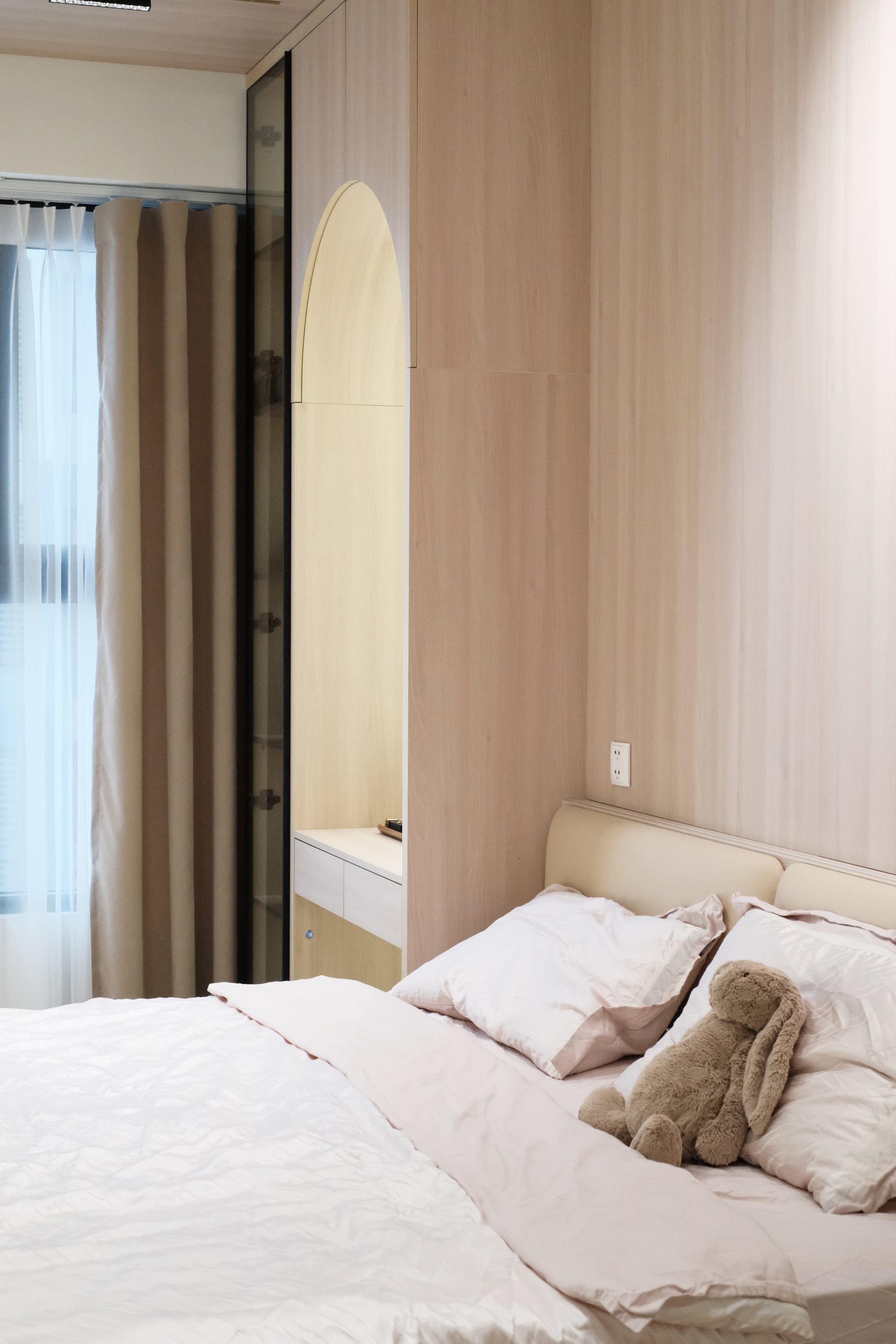 Căn hộ 80m² của vợ chồng trẻ ở Hà Nội: Gọn gàng, hiện đại và "chanh sả" chẳng kém homestay cao cấp, hoàn thiện chỉ 289 triệu đồng- Ảnh 8. Căn hộ 80m² của vợ chồng trẻ ở Hà Nội: Gọn gàng, hiện đại và "chanh sả" chẳng kém homestay cao cấp, hoàn thiện chỉ 289 triệu đồng- Ảnh 8.
