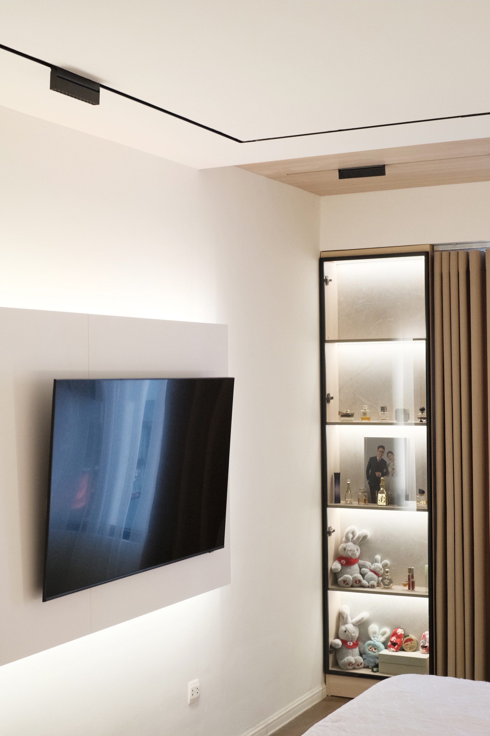 Căn hộ 80m² của vợ chồng trẻ ở Hà Nội: Gọn gàng, hiện đại và "chanh sả" chẳng kém homestay cao cấp, hoàn thiện chỉ 289 triệu đồng- Ảnh 12. Căn hộ 80m² của vợ chồng trẻ ở Hà Nội: Gọn gàng, hiện đại và "chanh sả" chẳng kém homestay cao cấp, hoàn thiện chỉ 289 triệu đồng- Ảnh 12.