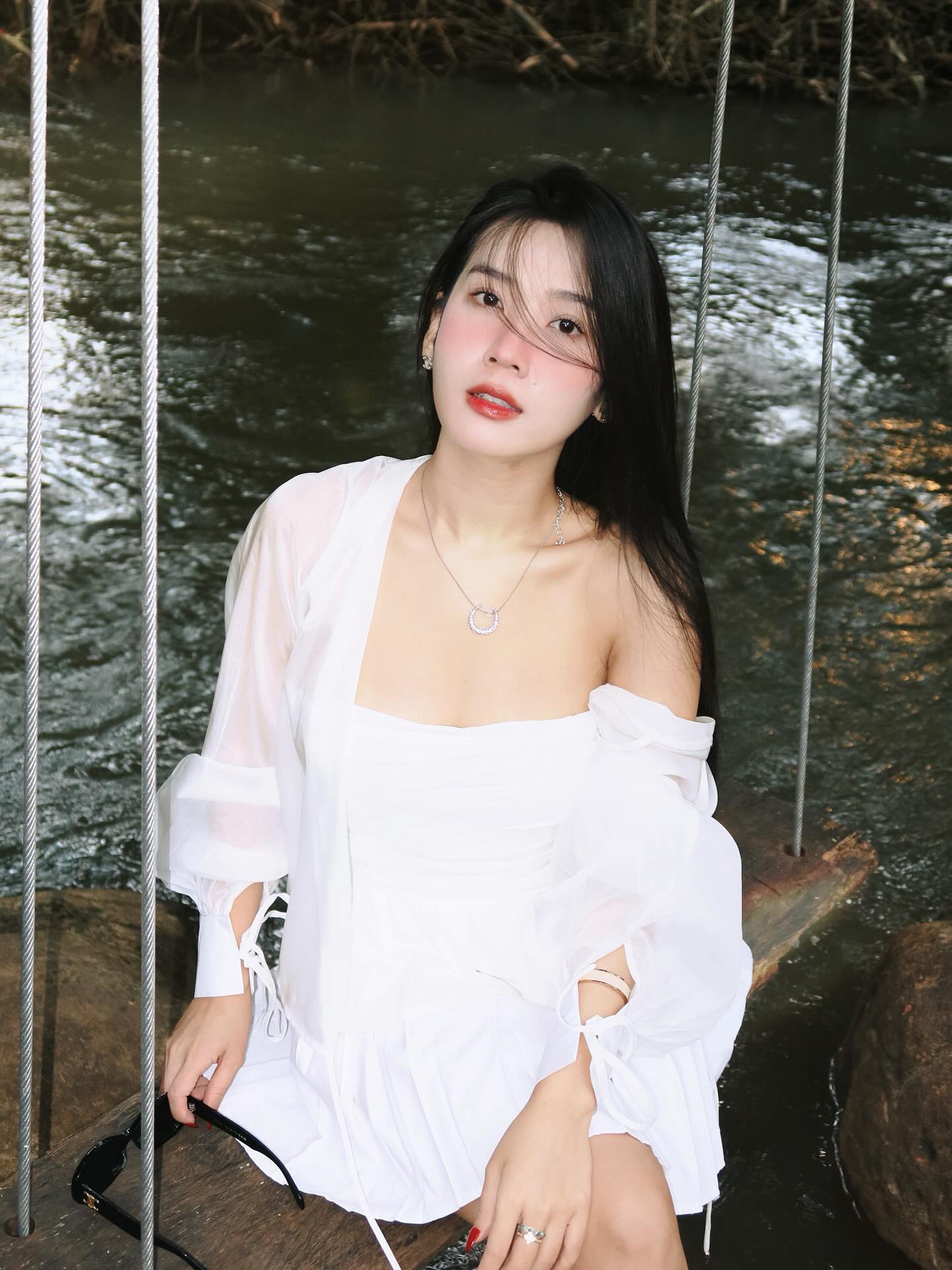 Trung Quốc 1,4 tỷ dân, có vạn mỹ nhân nhưng 5 cô gái Việt Nam này vẫn được khen lấy khen để- Ảnh 9. Trung Quốc 1,4 tỷ dân, có vạn mỹ nhân nhưng 5 cô gái Việt Nam này vẫn được khen lấy khen để- Ảnh 9.
