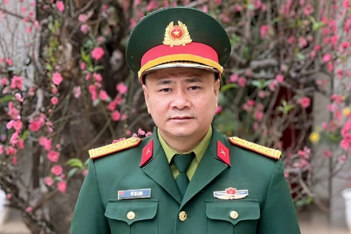 Sao nam 'Gặp nhau cuối tuần' qua 2 thập kỷ: Người thăng tiến, kẻ vướng lao lý- Ảnh 4. Sao nam 'Gặp nhau cuối tuần' qua 2 thập kỷ: Người thăng tiến, kẻ vướng lao lý- Ảnh 4.