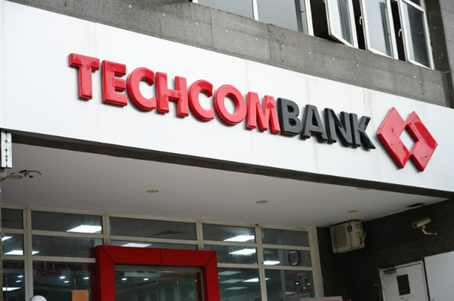 Techcombank tính chuyện chế tác vàng miếng thương hiệu Techcombank: Đang tìm kiếm nguồn cung, chỉ đợi Thông tư hướng dẫn để Techcombank tính chuyện chế tác vàng miếng thương hiệu Techcombank: Đang tìm kiếm nguồn cung, chỉ đợi Thông tư hướng dẫn để