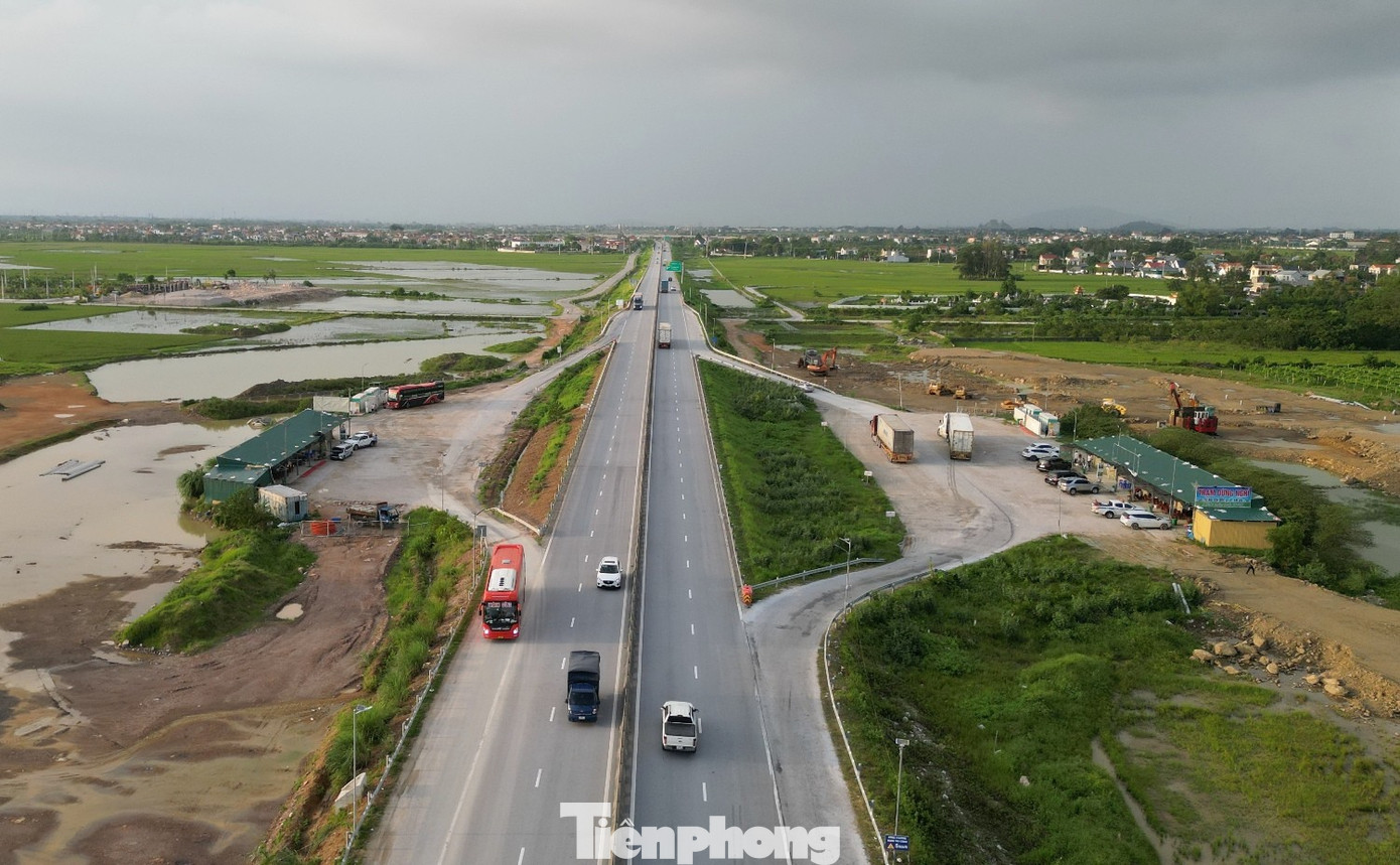 2 trong 4 dự án trạm dừng nghỉ cao tốc Ninh Bình - Hà Tĩnh được khởi động- Ảnh 3. 2 trong 4 dự án trạm dừng nghỉ cao tốc Ninh Bình - Hà Tĩnh được khởi động- Ảnh 3.