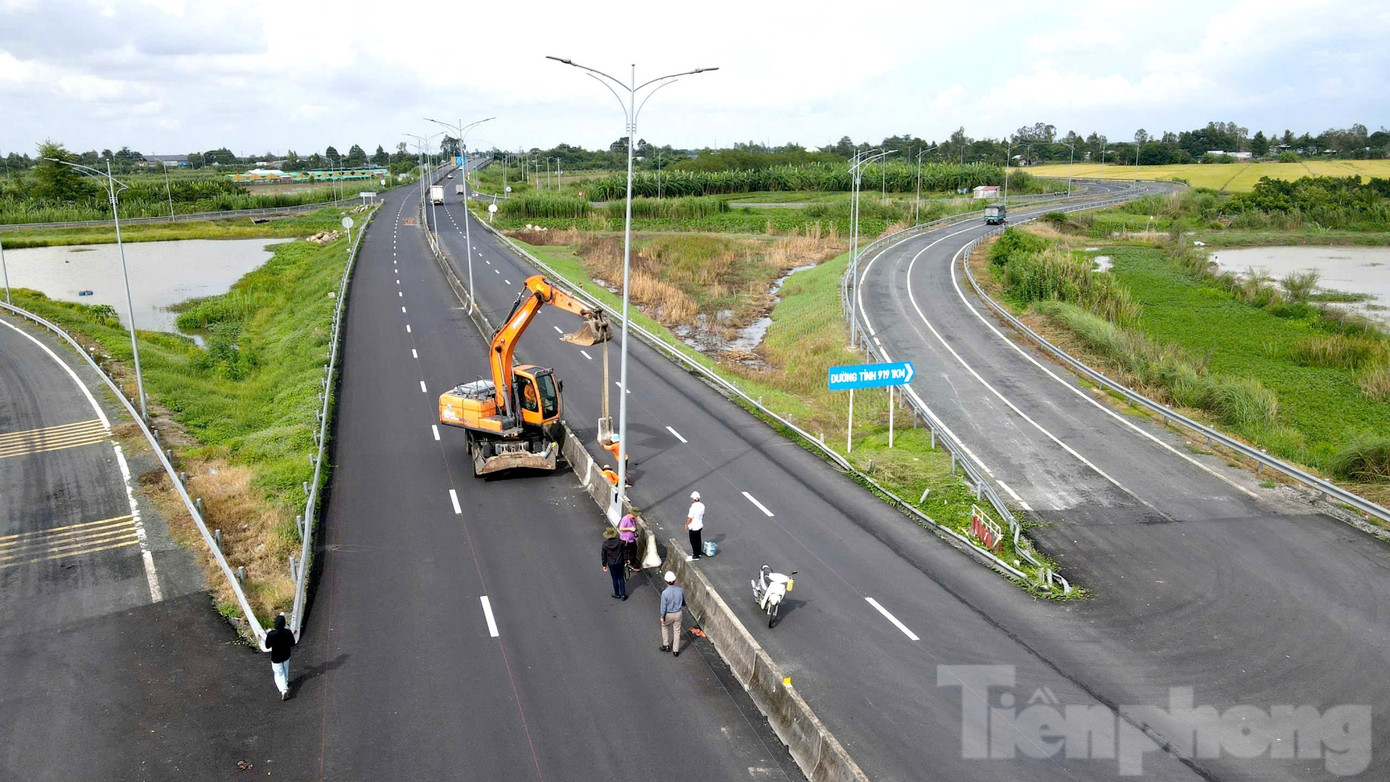 Tuyến đường nối Cần Thơ-An Giang được chi hơn 750 tỷ đồng nâng cấp sắp về đích- Ảnh 9.