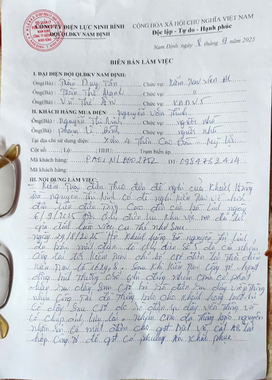 Cụ bà U80 sống đơn thân ‘sốc’ với hóa đơn điện hơn 12 triệu đồng vào tháng 8/2025- Ảnh 2.