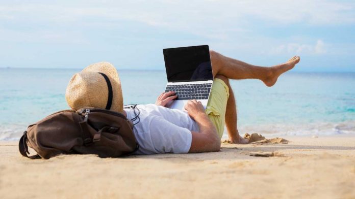 5 bí quyết tài chính ở tuổi 40: Làm ngay để giàu có và an nhàn hơn- Ảnh 1.