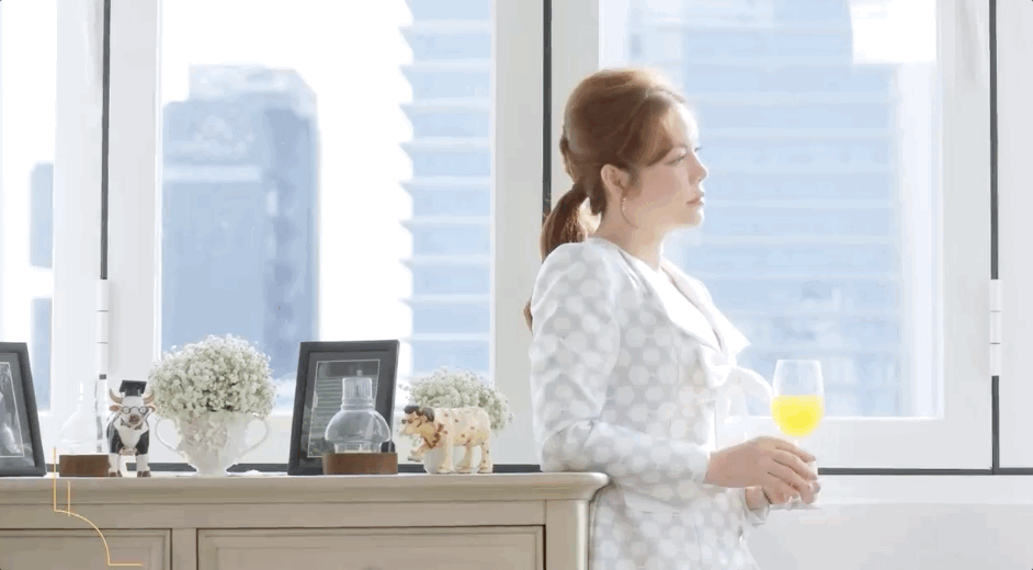 Đập chung cư 25 tầng xây dinh thự: Lý Nhã Kỳ giàu tới mức nào?- Ảnh 2. Đập chung cư 25 tầng xây dinh thự: Lý Nhã Kỳ giàu tới mức nào?- Ảnh 2.