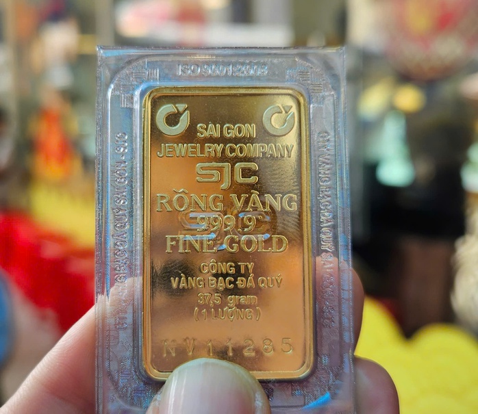 Sếp công ty vàng SJC lên tiếng về chất lượng 6.255 lượng vàng miếng sản xuất trái phép- Ảnh 1. Sếp công ty vàng SJC lên tiếng về chất lượng 6.255 lượng vàng miếng sản xuất trái phép- Ảnh 1.