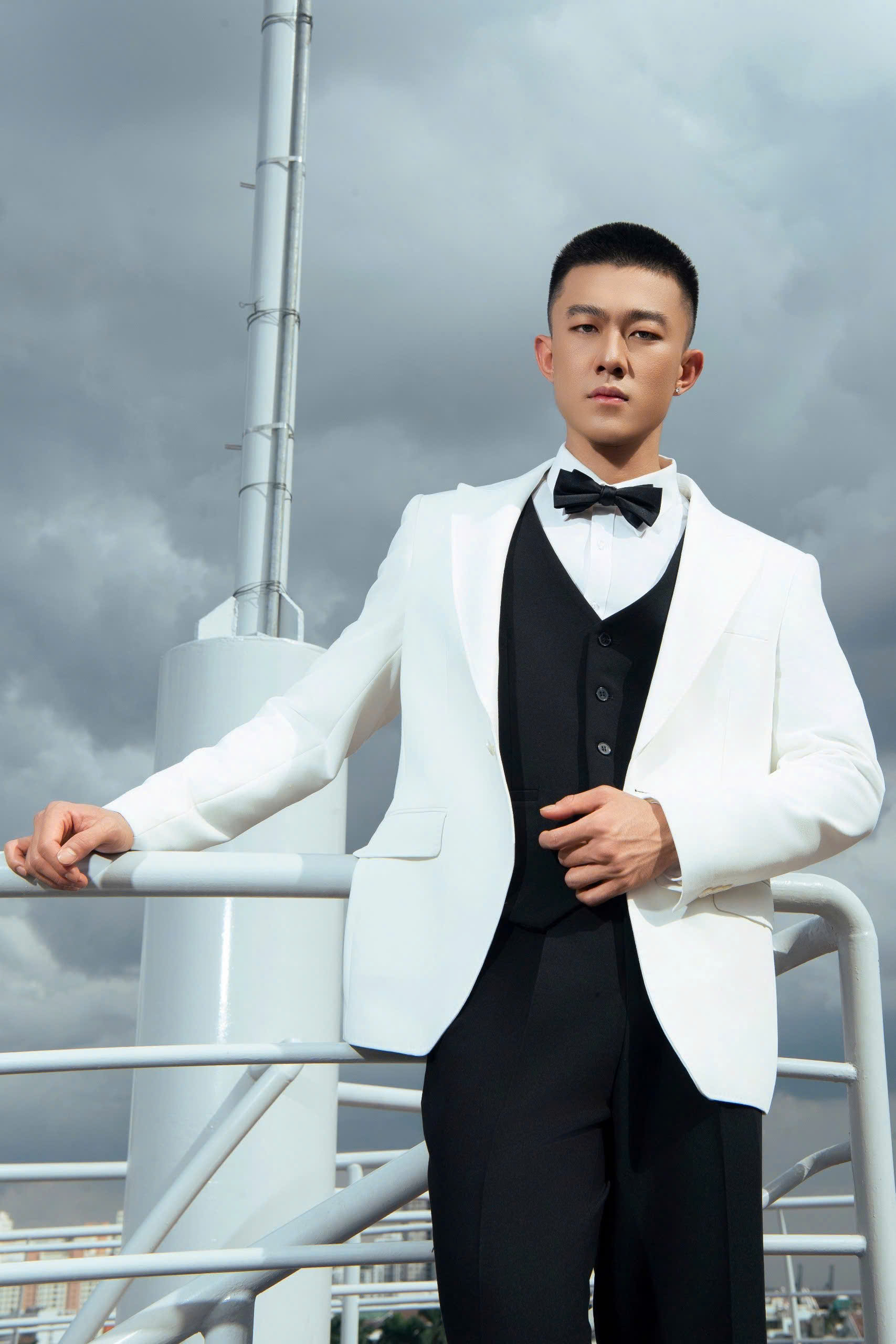 Hình thể 6 múi của Đoàn Công Vinh trước giờ chinh phục Nam vương Quốc tế: Tiết lộ khó khăn lớn nhất trong quá trình tập luyện- Ảnh 1. Hình thể 6 múi của Đoàn Công Vinh trước giờ chinh phục Nam vương Quốc tế: Tiết lộ khó khăn lớn nhất trong quá trình tập luyện- Ảnh 1.