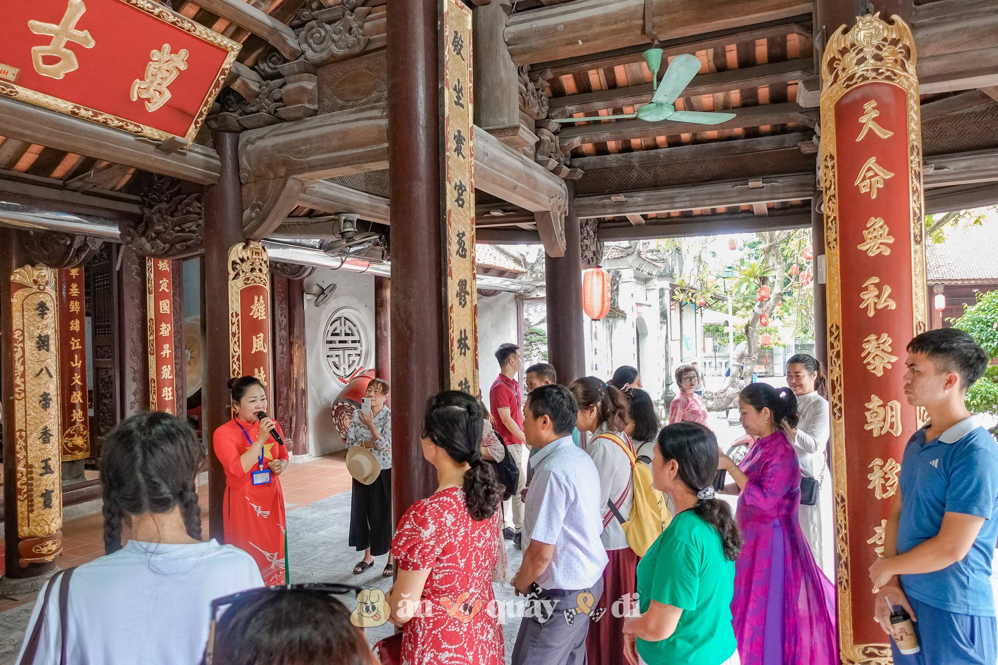 Chi 550k trải nghiệm 3,5h trên tàu Chi 550k trải nghiệm 3,5h trên tàu