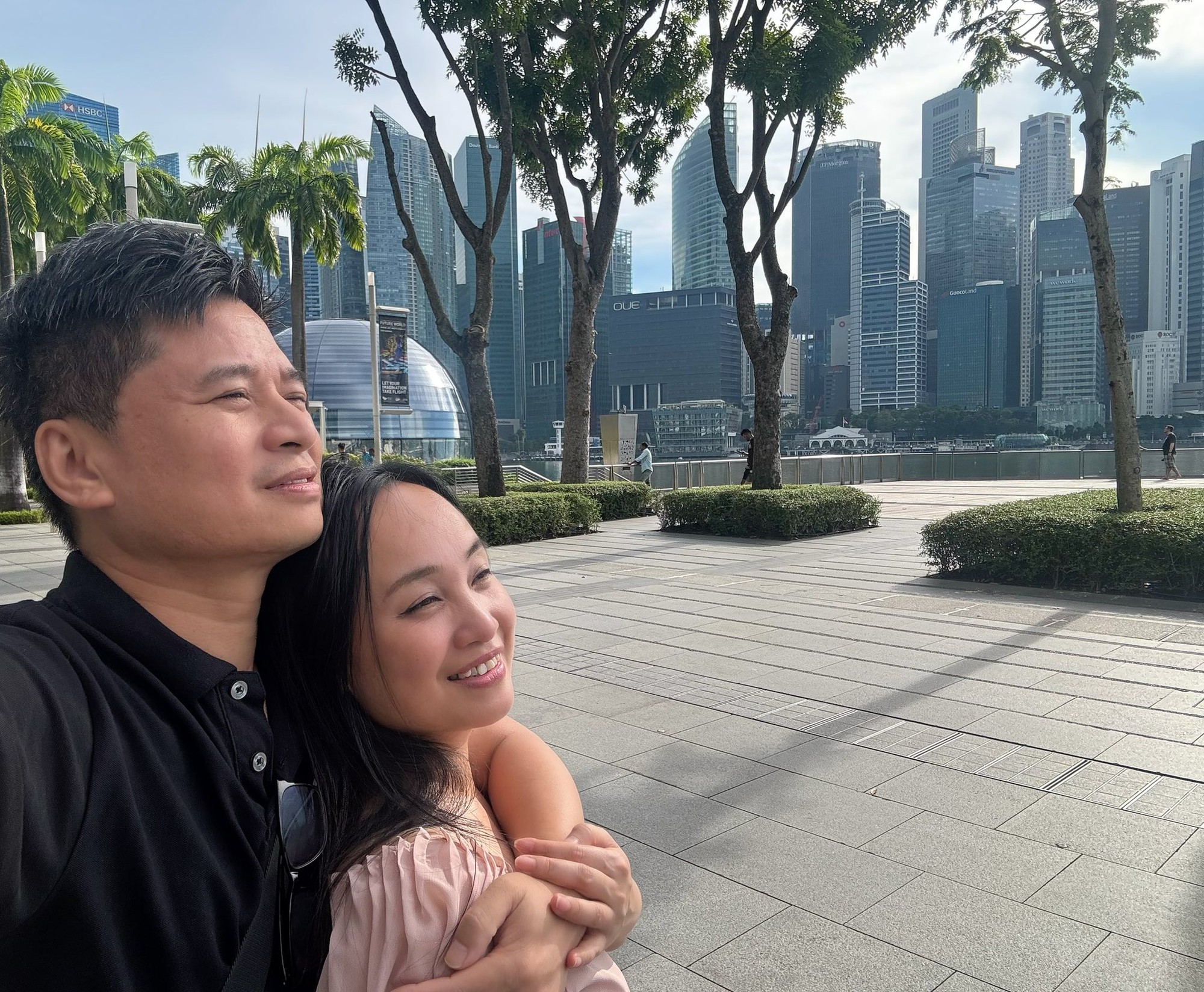 Hôn nhân hạnh phúc của Giám đốc Nhà hát Chèo Hà Nội và chồng tài tử mỗi ngày nhận 80 lá thư tình- Ảnh 8.