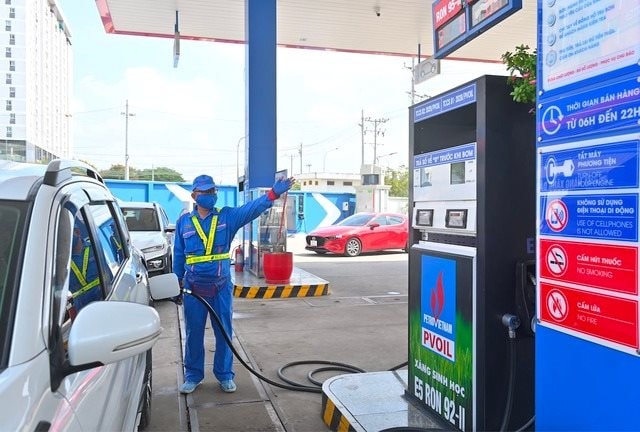 Tin không vui cho các ‘ông lớn’ xăng dầu- Ảnh 1.