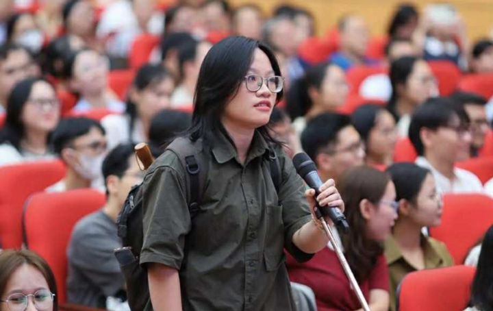 Hai chuyên ngành bác sĩ nội trú 'hot' nhất 2025 có được miễn học phí?- Ảnh 1.