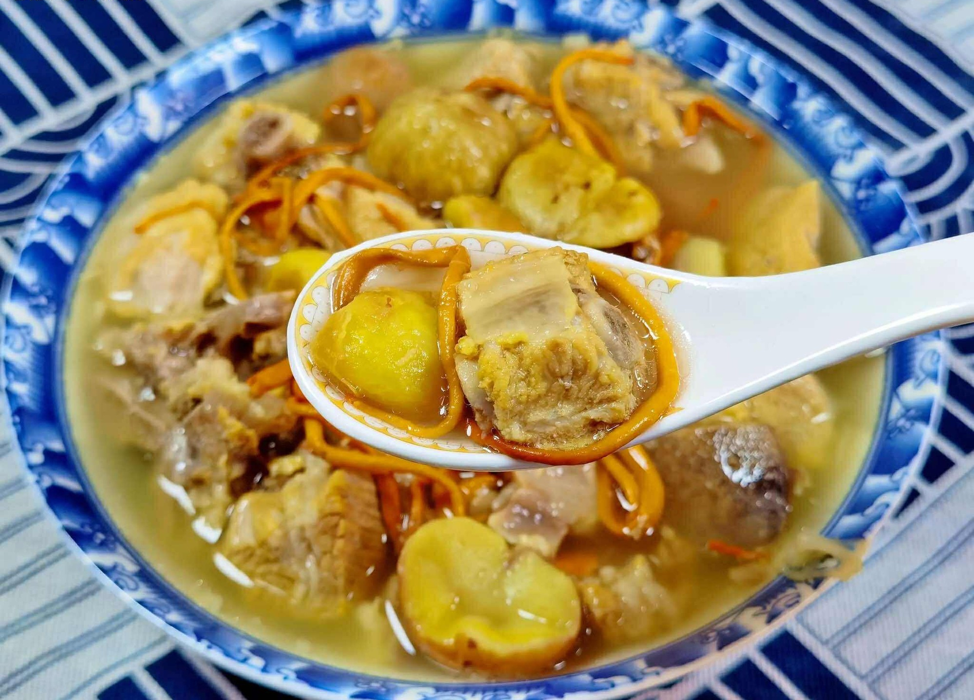 Vào mùa thu, nhất định phải nấu 4 món ăn này: Vừa ngon lại giúp cả nhà khỏe thể chất và hệ miễn dịch- Ảnh 3. Vào mùa thu, nhất định phải nấu 4 món ăn này: Vừa ngon lại giúp cả nhà khỏe thể chất và hệ miễn dịch- Ảnh 3.