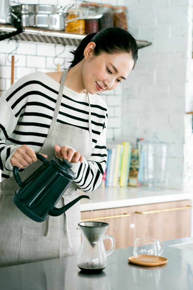 Tôi 42 tuổi và nhận ra: Cà phê sáng, trà chiều, ăn ngoài cuối tuần là 3 thói quen ngốn tiền khiến tôi khó tiết kiệm- Ảnh 4. Tôi 42 tuổi và nhận ra: Cà phê sáng, trà chiều, ăn ngoài cuối tuần là 3 thói quen ngốn tiền khiến tôi khó tiết kiệm- Ảnh 4.