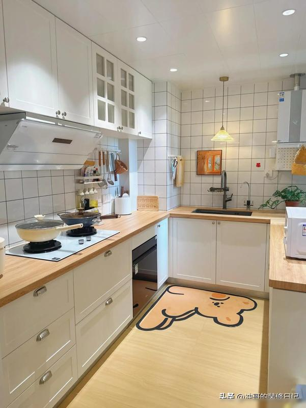 Cuộc sống tối giản của người phụ nữ 40 tuổi: Ngôi nhà 72m² sạch sẽ, tiện nghi và “giàu có” từ trong nếp sống- Ảnh 5. Cuộc sống tối giản của người phụ nữ 40 tuổi: Ngôi nhà 72m² sạch sẽ, tiện nghi và “giàu có” từ trong nếp sống- Ảnh 5.