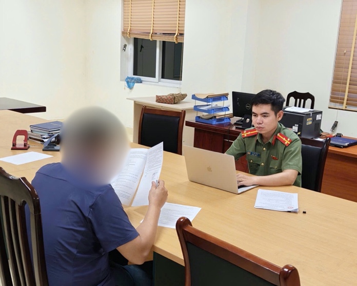 Công an xã Ô Diên xử phạt 02 trường hợp đăng thông tin sai sự thật về dự án Noble Palace Tay Thang Long trên địa bàn- Ảnh 2.