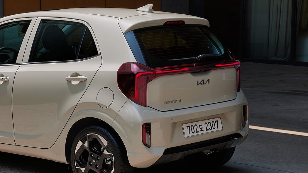 Kia Morning 2025 về đại lý trước khi ra mắt: Đèn LED như Carnival, cụm màn hình lớn, CarPlay không dây, 'phả hơi nóng' lên Wigo, i10- Ảnh 6.
