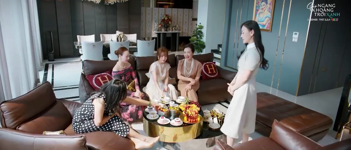 Túi hiệu của 4 
