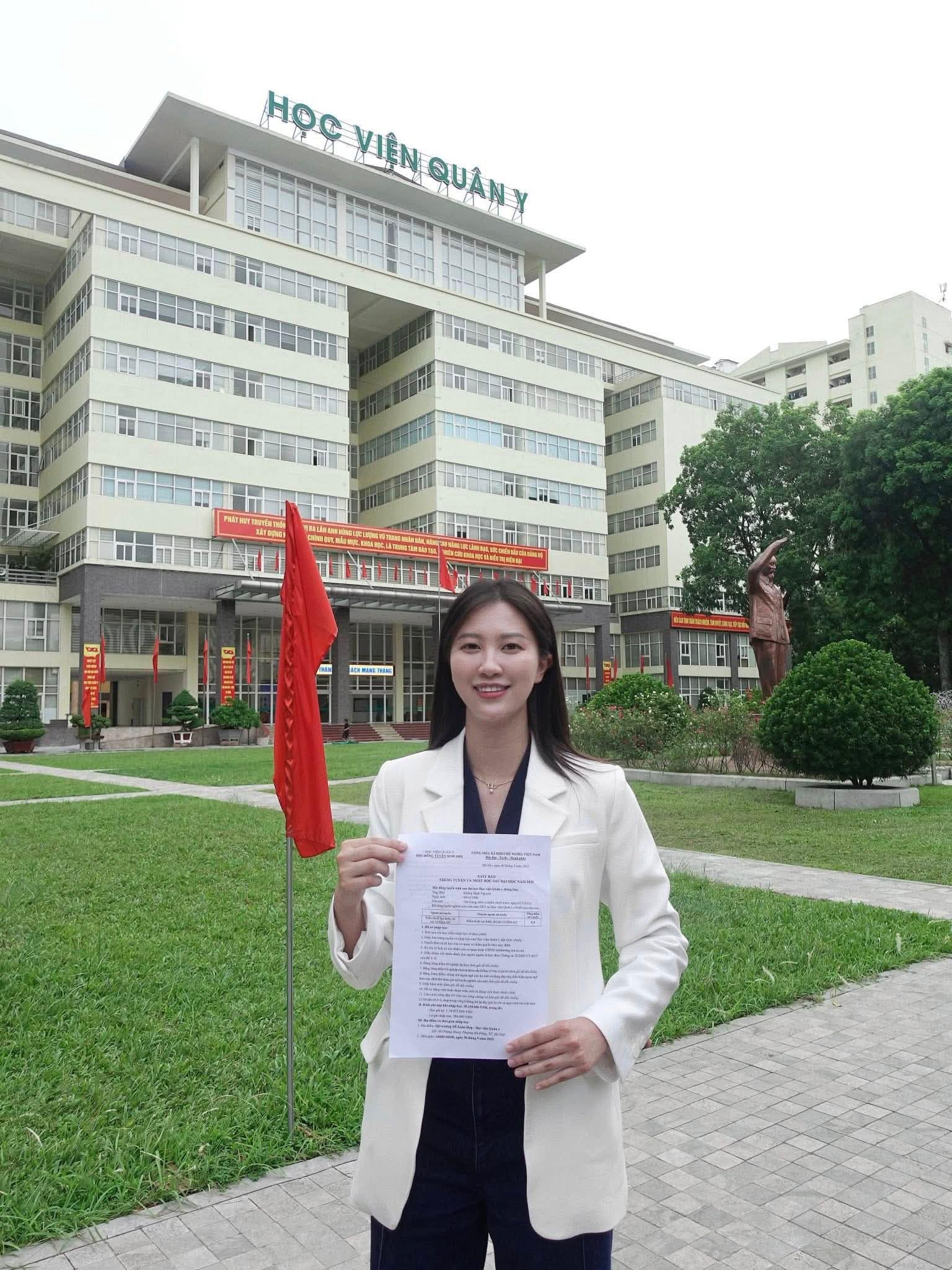 Loạt ảnh đời thường đẹp ác liệt của bác sĩ nội trú Học viện Quân Y, đang là nghiên cứu sinh Tiến sĩ- Ảnh 2. Loạt ảnh đời thường đẹp ác liệt của bác sĩ nội trú Học viện Quân Y, đang là nghiên cứu sinh Tiến sĩ- Ảnh 2.