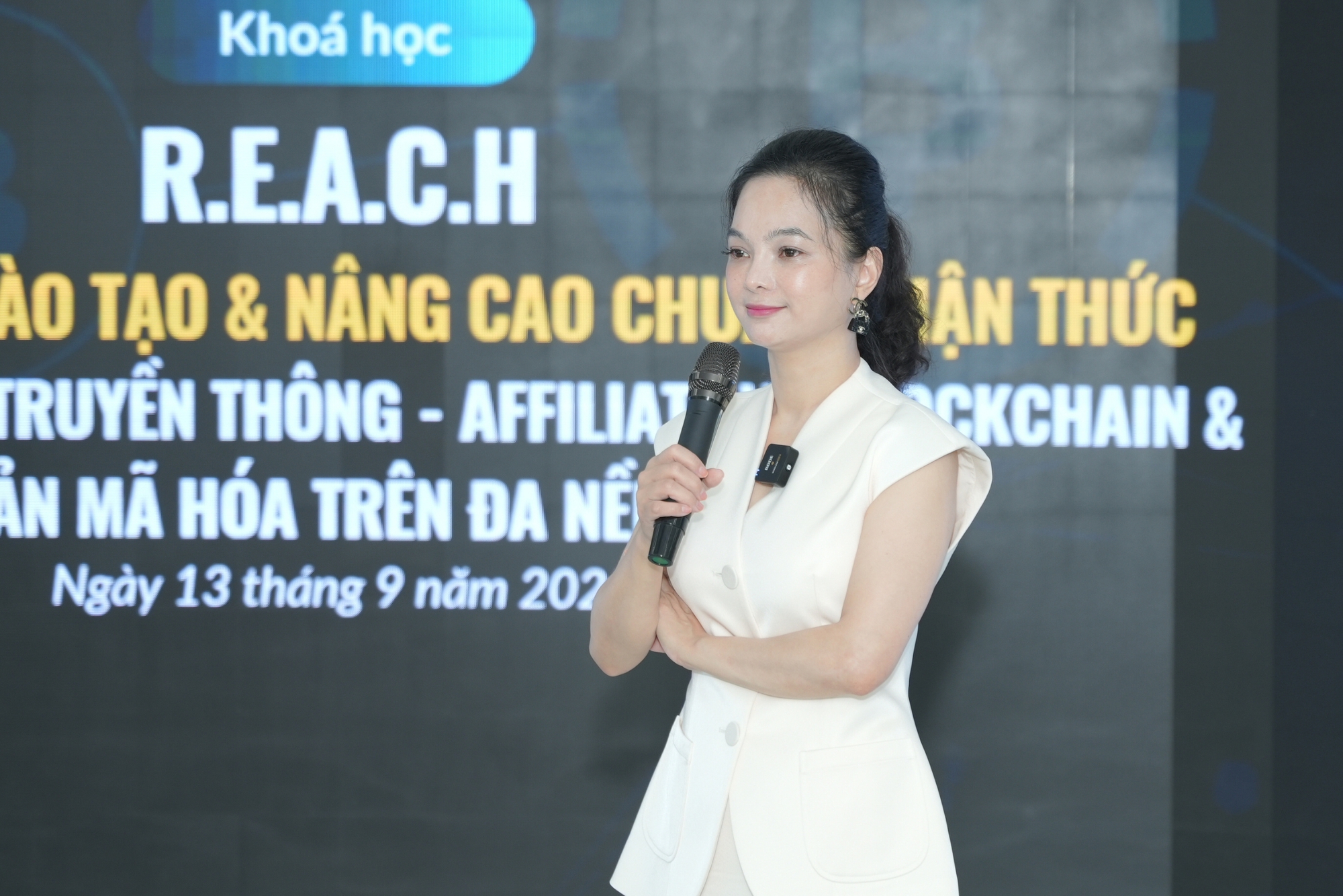 Lần đầu tiên tại Việt Nam: KOL, cộng đồng affiliate được đào tạo về tài sản mã hóa- Ảnh 4. Lần đầu tiên tại Việt Nam: KOL, cộng đồng affiliate được đào tạo về tài sản mã hóa- Ảnh 4.