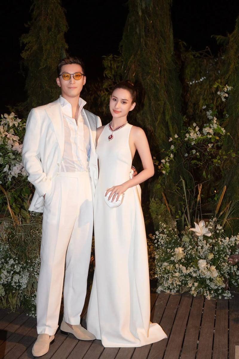 "Toang" thật rồi: Tài tử Đậu Kiêu bị ái nữ trùm sòng bạc đuổi cổ khỏi biệt thự, giờ sống chật vật vì rỗng túi?- Ảnh 1. "Toang" thật rồi: Tài tử Đậu Kiêu bị ái nữ trùm sòng bạc đuổi cổ khỏi biệt thự, giờ sống chật vật vì rỗng túi?- Ảnh 1.