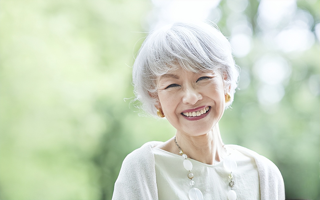 3 thứ càng giấu càng chứng tỏ EQ cao, người EQ thấp lại thích khoe hết cỡ- Ảnh 2. 3 thứ càng giấu càng chứng tỏ EQ cao, người EQ thấp lại thích khoe hết cỡ- Ảnh 2.