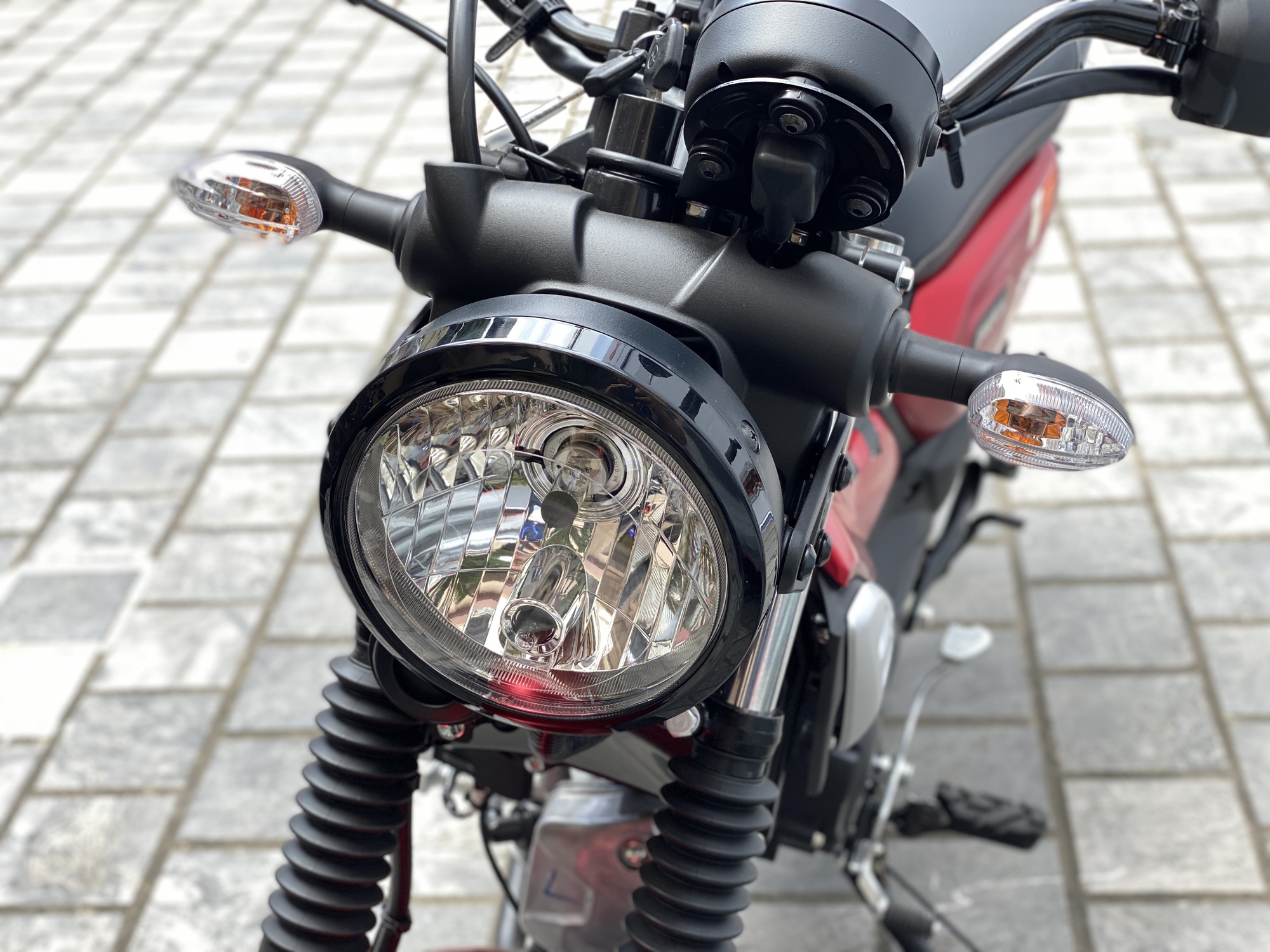 Yamaha PG-1 2025 ra mắt Việt Nam: Bản tầm trung từ hơn 34 triệu đồng, thêm ABS, màn hình điện tử, lốp tinh chỉnh hợp dân phượt- Ảnh 4.