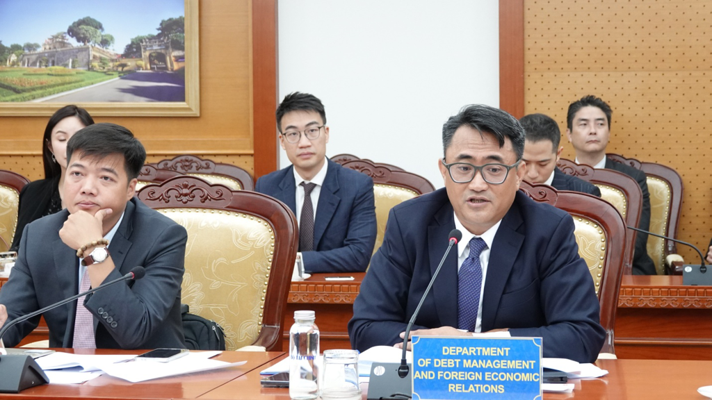 Bộ Tài chính làm việc với Đoàn doanh nghiệp Hồng Kông (Trung Quốc) về vận hành Trung tâm Tài chính Quốc tế- Ảnh 1.