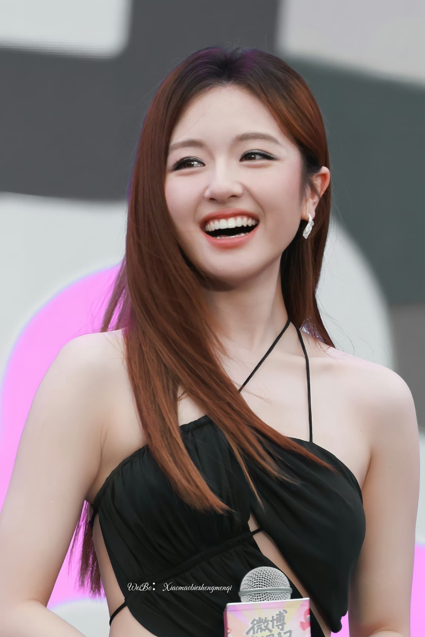 Chỉ cần mỹ nhân này cười thì băng vạn năm cũng tan chảy: Đẹp say đắm lòng người, Google cũng hết từ để khen- Ảnh 5.