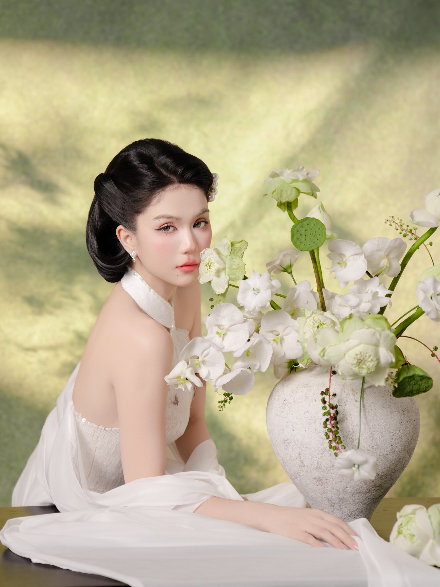 "Nữ hoàng nội y" Ngọc Trinh sao giờ lại thế này?- Ảnh 4. "Nữ hoàng nội y" Ngọc Trinh sao giờ lại thế này?- Ảnh 4.