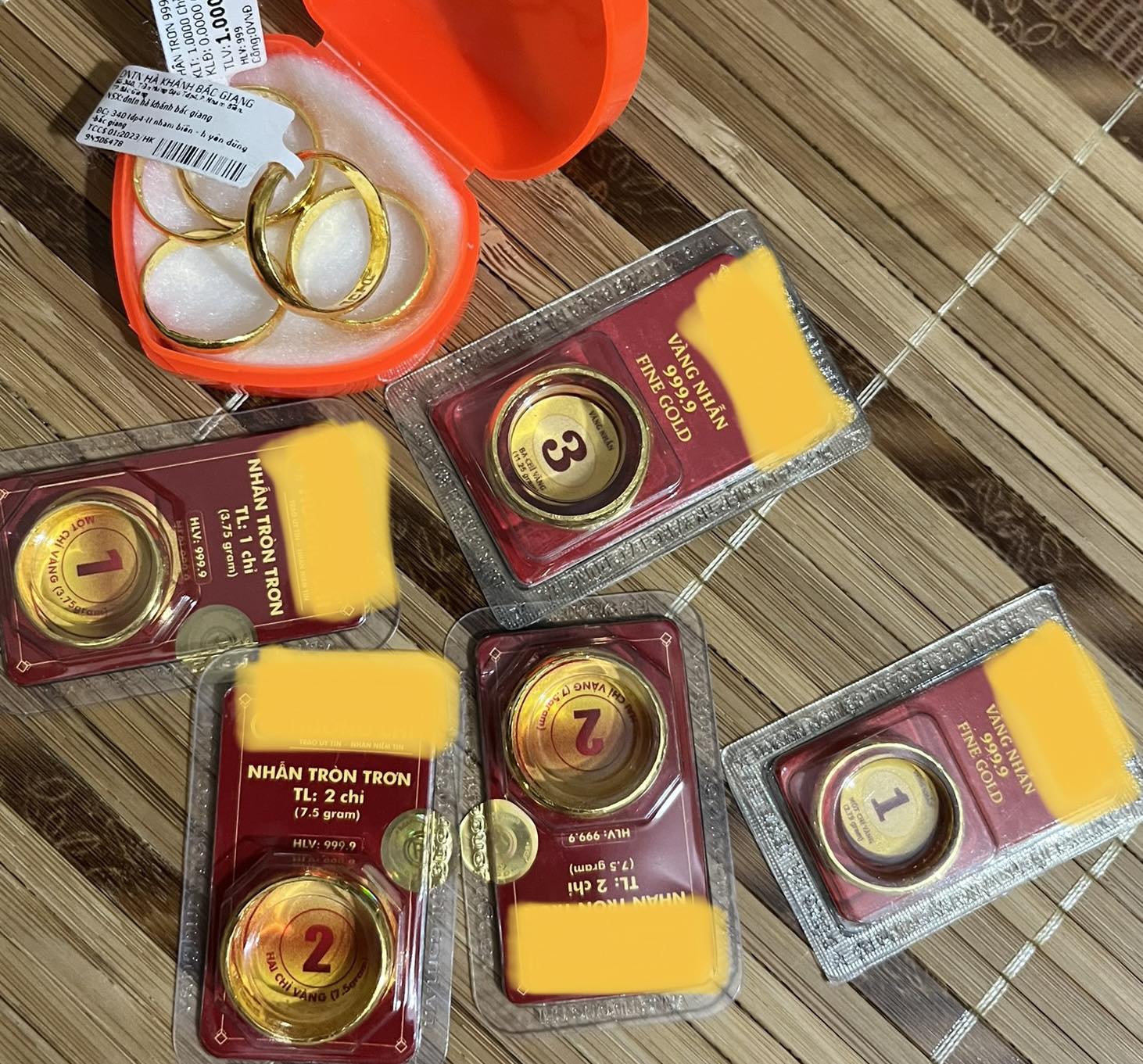 Bức ảnh trị giá hơn 1 cây vàng của cô gái 25 tuổi khiến nhiều người trầm trồ- Ảnh 1. Bức ảnh trị giá hơn 1 cây vàng của cô gái 25 tuổi khiến nhiều người trầm trồ- Ảnh 1.