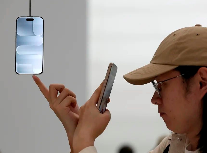 Chưa có năm nào "đau đầu" vì mua iPhone 17 như năm nay: Người Việt nên chọn mẫu nào là chuẩn bài nhất?- Ảnh 3. Chưa có năm nào "đau đầu" vì mua iPhone 17 như năm nay: Người Việt nên chọn mẫu nào là chuẩn bài nhất?- Ảnh 3.