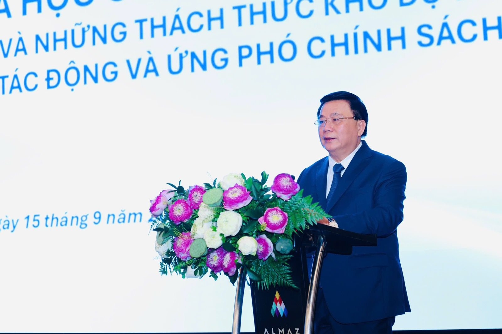 Chủ tịch HĐQT Trương Gia Bình: “AI là cú nhảy 10X, cơ hội để Việt Nam vươn lên cùng thế giới”- Ảnh 2.