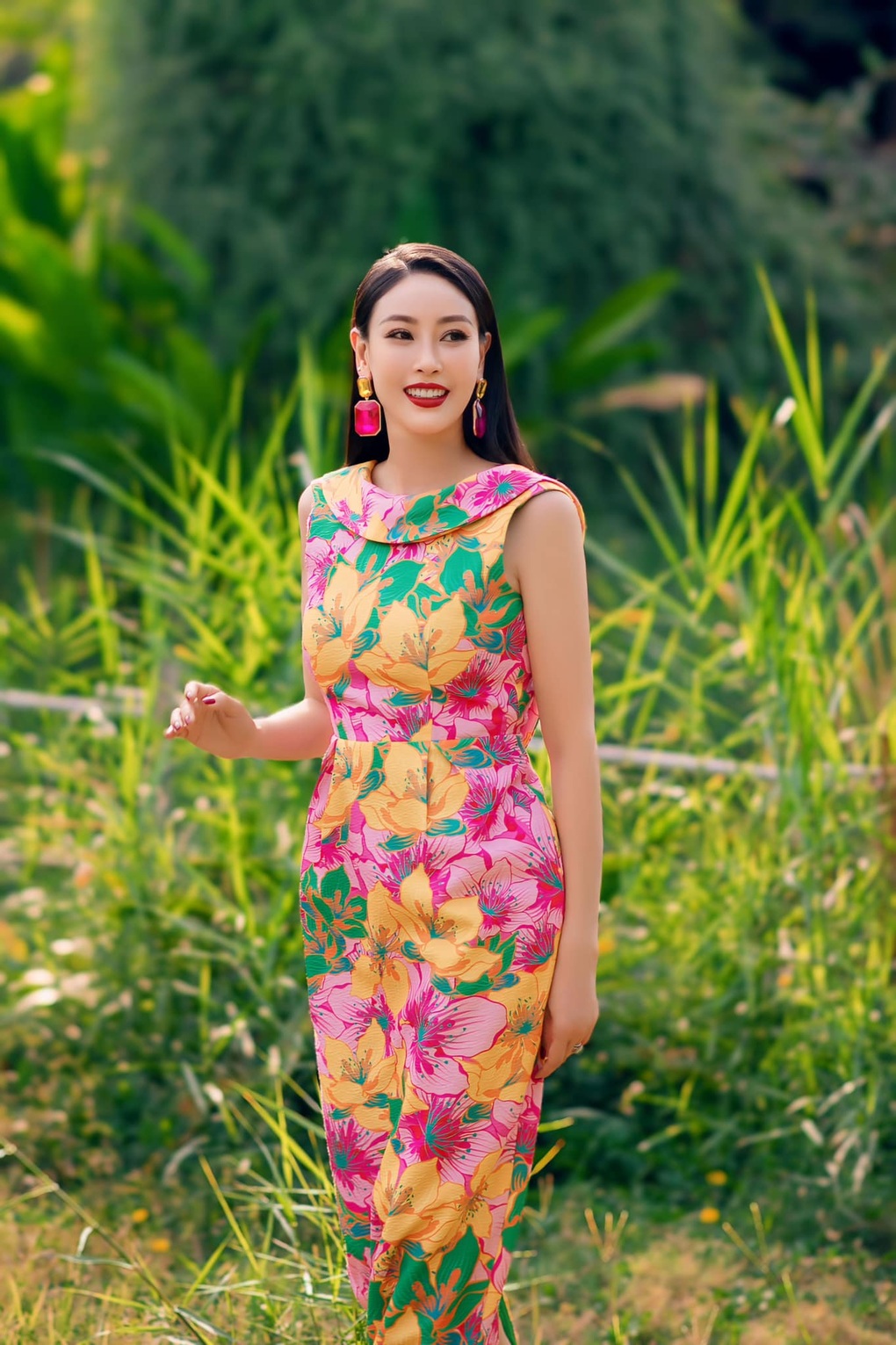 Hoa hậu Việt lấy đại gia hơn 12 tuổi: Ở biệt thự 400 tỷ, từng tự ti vì chồng nói “to như voi”- Ảnh 2. Hoa hậu Việt lấy đại gia hơn 12 tuổi: Ở biệt thự 400 tỷ, từng tự ti vì chồng nói “to như voi”- Ảnh 2.