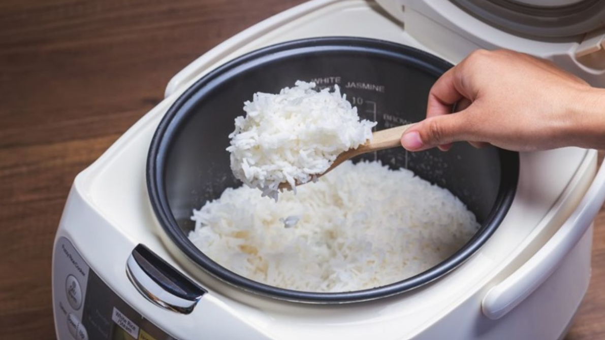 Dùng nồi cơm điện bong lớp chống dính có gây ung thư?- Ảnh 1. Dùng nồi cơm điện bong lớp chống dính có gây ung thư?- Ảnh 1.